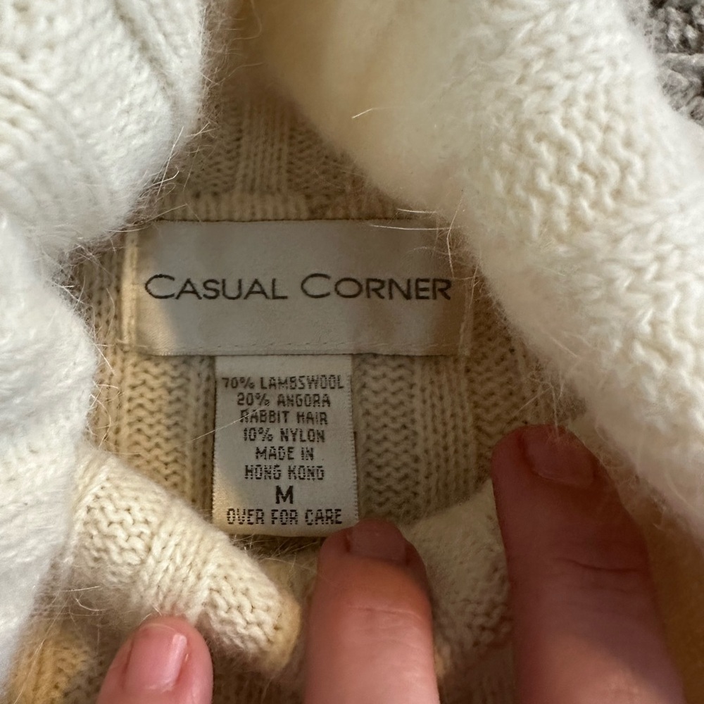 A396 Vintage Roll neck Angora lambs wool ribbed oversized sweater Cream Sz M - Picture 5 of 5